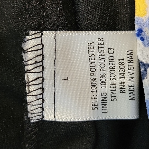 JUN & IVY blue & yellow floral dress. Ties at shoulder size is Large Juniors. - Picture 9 of 10